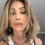 No Instagram, Maya Massafera já revelou que está há 1 ano sem beijar ninguém. (Foto: Instagram)