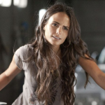 A atriz Jordana Brewster, conhecida por dar vida à personagem Mia na franquia de filmes Velozes e Furiosos, postou, em seu perfil na rede TikTok, um registro no qual aparece falando em português enquanto faz um estrogonofe. (Foto Divulgação)