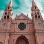 A Lonely Planet diz que a capital paranaense "valoriza seus cidadãos assim como seus turistas" e oferece uma "experiência imersiva, ainda que discreta". (Foto: Pexels)