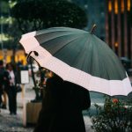 Após uma sequência duradoura de dias de calor e tempo seco, o país deve registrar o maior volume de chuva dos últimos seis meses nos próximos dias. (Foto: Pexels)