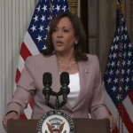 Em 2024, o respeitado historiador prevê que Kamala Harris será a próxima presidente dos Estados Unidos, já que a democrata ganha nove das 13 chaves analisadas. (Foto: X)