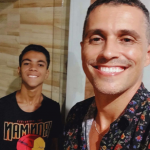 Quatro anos depois a família ganhou mais um integrante: o jovem Daniel, que atualmente está com 14 anos. (Foto: Instagram)