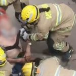 Bombeiros militares do Distrito Federal (CBMDF) foram acionados e resgataram o idoso, retirando-o do local com o uso de uma maca. (Foto: Instagram)