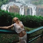 Na última quinta-feira (21), a influenciadora digital e atriz Jade Picon movimentou as redes sociais ao mostrar detalhes de sua viagem pelas Cataratas do Iguaçu, no Paraná (Foto: Instagram)