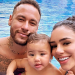 Neymar retornou ao país para comemorar um ano de Mavie, fruto da relação com Bruna Biancardi, num festão que será realizado em sua mansão de Mangaratiba, na Costa Verde do Rio de Janeiro. (Foto: Instagram)