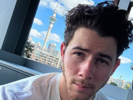 Nick Jonas descobriu a doença quando tinha só 13 anos, mas foi de um modo bem complicado. Ele foi a um hospital fazer os exames e o nível de açúcar no sangue estava 9 vezes a mais que o normal, e poderia ter sofrido um coma! (Foto: Instagram)