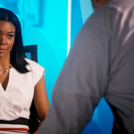 Being Mary Jane: Uma apresentadora de sucesso deve conciliar trabalho, família e relacionamentos. (Foto: Divulgação)