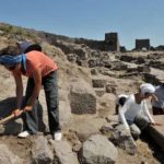 Pesquisadores estão reformulando o entendimento sobre a arquitetura da Idade da Pedra no Oriente Próximo. (Foto: Reprodução)