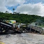 De acordo com a instituição, 41 corpos deram entrada no Instituto Médico Legal (IML) de Belo Horizonte neste domingo.(Foto: Corpo de Bombeiros MG)