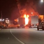 Os corpos passarão por perícia para determinar se todas as vítimas estavam no ônibus envolvido no acidente. (Foto: Corpo de Bombeiros MG)