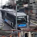 Assim, a casa fica na Avenida Matias Beck, uma movimentada via do bairro Cidade Dutra. (Foto: Reprodução)