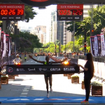 Assim, a brasileira Núbia de Oliveira conquistou a terceira colocação, enquanto seu compatriota, Johnatas Cruz, finalizou sua participação em quarto lugar. (Foto: Reprodução)