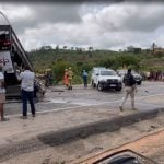 Fontes que acompanham as investigações também afirmaram que o caminhão e o tacógrafo foram levados para perícia em Teófilo Otoni. (Foto: TV Globo)