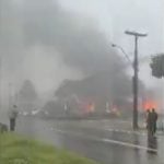 As informações preliminares indicam que nove pessoas estavam a bordo da aeronave no momento da queda. (Foto: TV Globo)