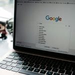 Após isso, o Google suspendeu a ferramenta. (Foto: Pexels)