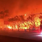 Com isso, as chamas se aproximaram da cidade de Los Angeles no início da noite de quarta-feira, pelo horário local. (Foto: Reprodução)