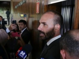 Eduardo Bolsonaro critica o governo Lula (Foto: Agência Brasil)