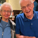 Elton e Betty Denner comemoraram seu 82º aniversário de casamento em outubro de 2024. (Foto: Arquivo pessoal)