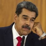 Maduro arma civis com fuzis russos: ditador se prepara para golpe com apoio de milícias leais (Foto: Agência Brasil)