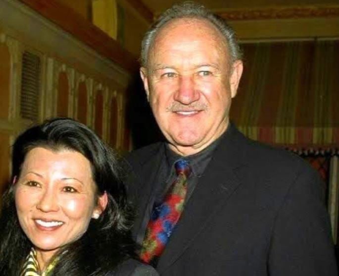 Filha do ator americano Gene Hackman fala sobre possível causa da morte dos pais