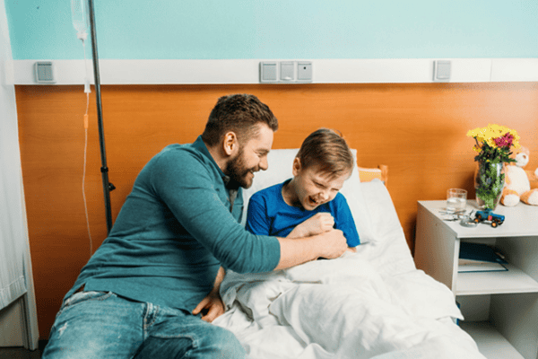 França autoriza doação de férias para pais de filhos gravemente doentes