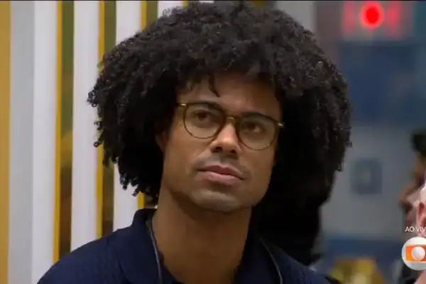BBB 26: Breno é eliminado com mais de 77% dos votos após enfrentar Ana Paula Renault e Leandro