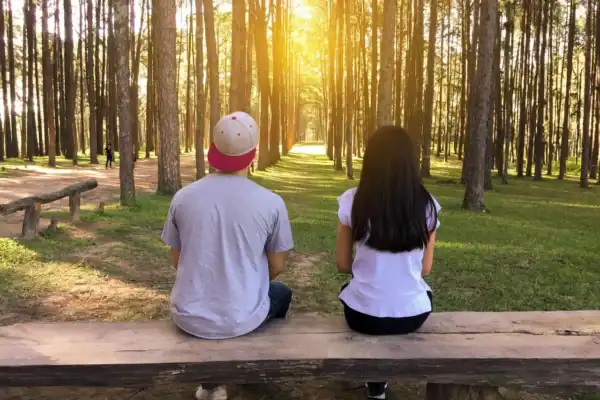 Adolescentes iniciam vida sexual mais tarde, aponta pesquisa do IBGE