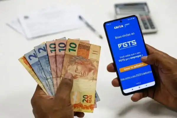 Governo libera R$ 7,7 bilhões do FGTS para trabalhadores demitidos sem justa causa