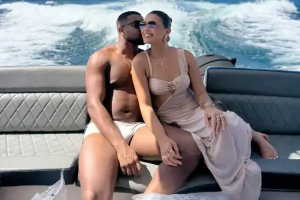 Davi Brito exibe momento íntimo com namorada Emily Araújo e vídeo viraliza